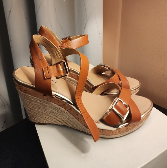 Alfani Shoes - Picture 3 of 6